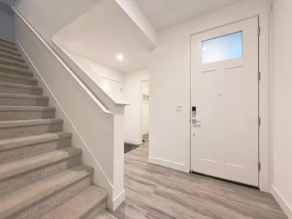 Sunnyvale, CA 94087,1303 Besra Terrace #7