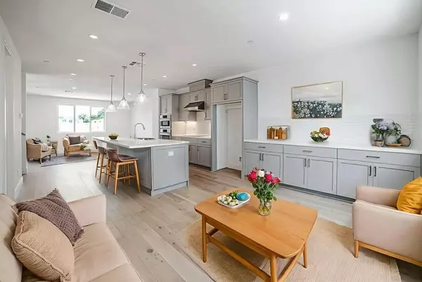 San Ramon, CA 94583,7017 Sunglow Terrace