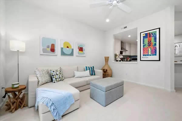 Sunnyvale, CA 94085,608 Arcadia Terrace #201