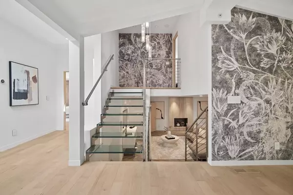 Los Gatos, CA 95032,151 Old Orchard Drive