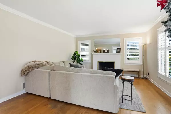 Santa Clara, CA 95050,680 N Winchester Boulevard