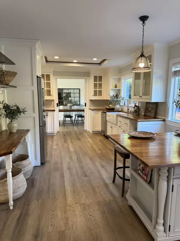 Gilroy, CA 95020,819 Cumberland Drive