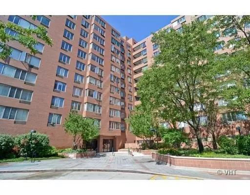 801 S PLYMOUTH Court #318, Chicago, IL 60605