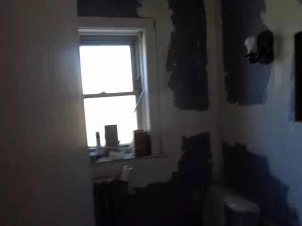 Maywood, IL 60153,8 N 3rd Avenue #2S