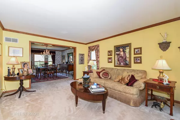 St. Charles, IL 60175,3N636 Ridgeview Court