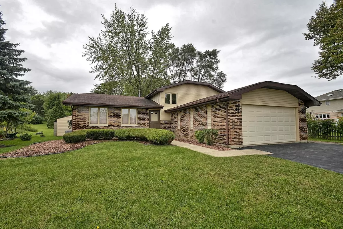 Homer Glen, IL 60491,13763 W Carefree Drive