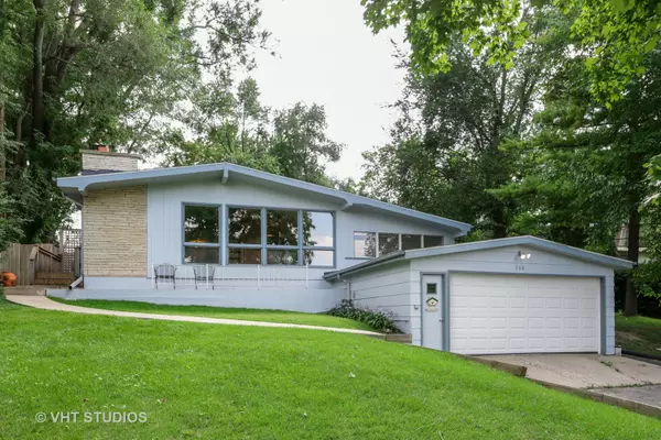 Wauconda, IL 60084,566 Kimball Avenue