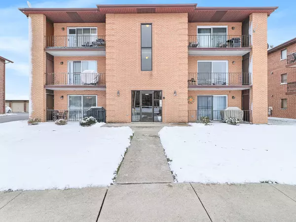 Tinley Park, IL 60477,16725 Paxton Avenue #1N