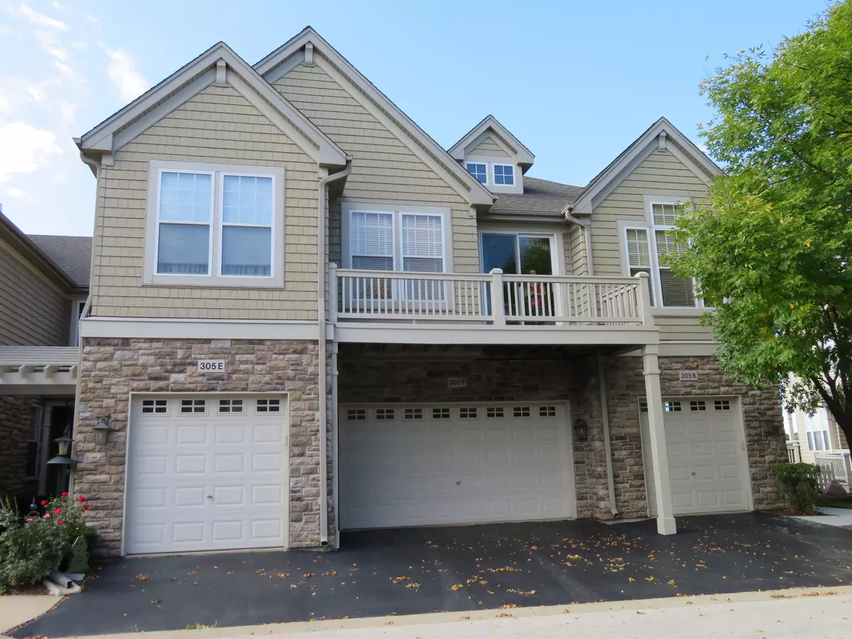 Wauconda, IL 60084,305 Sundown Court #F