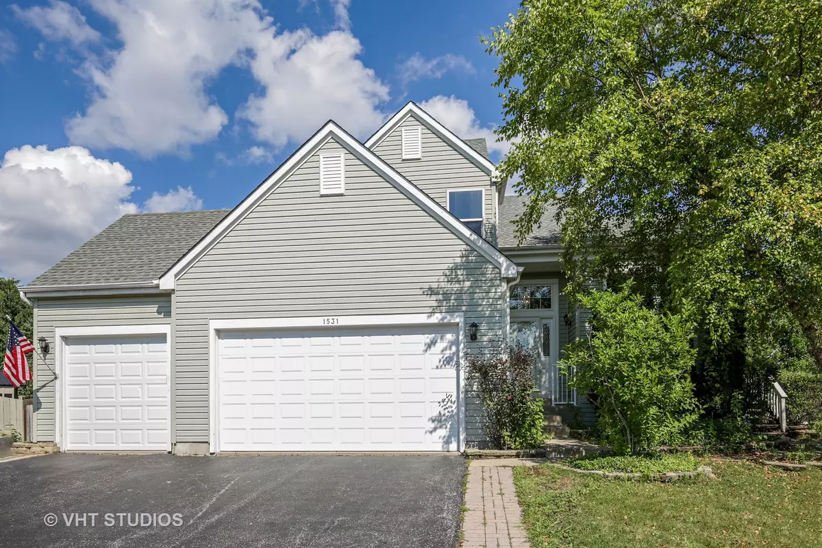 Crystal Lake, IL 60014,1531 AUTUMNCREST Court