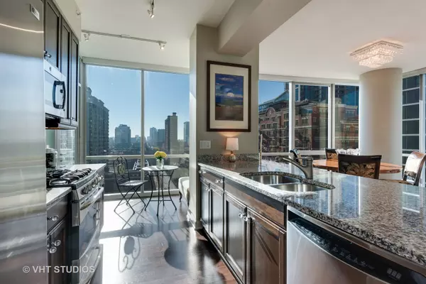 Chicago, IL 60605,1201 S Prairie Avenue #1006