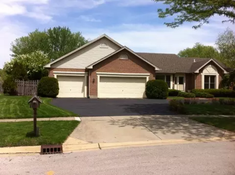 Itasca, IL 60143,641 Country Club Lane