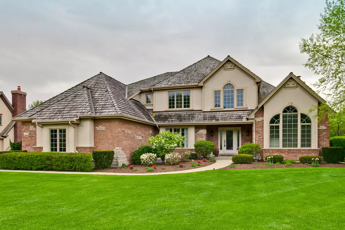 Libertyville, IL 60048,1325 Vineyard Lane