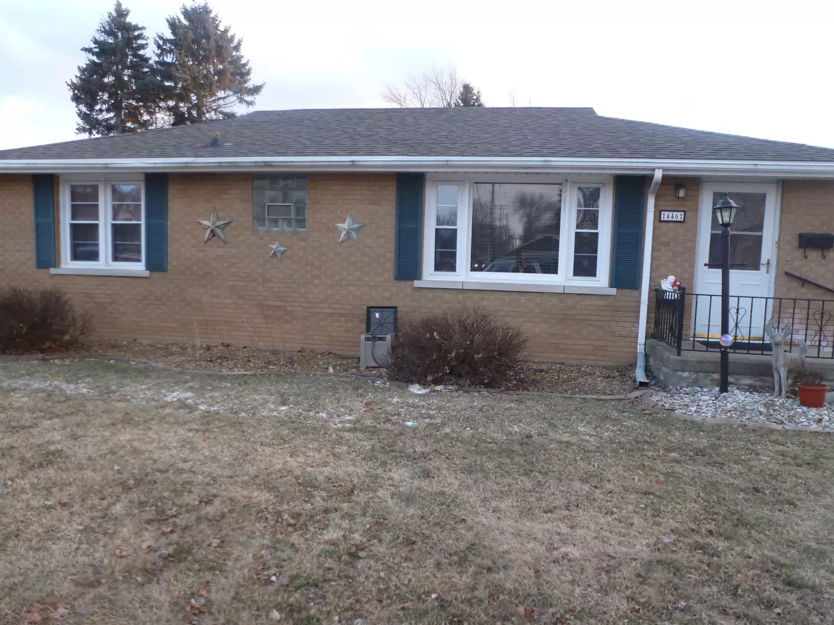 Bradley, IL 60915,446 W South W Street