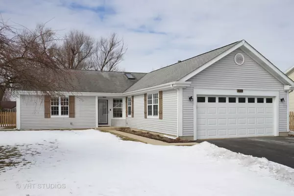 Wauconda, IL 60084,323 Old Country Way