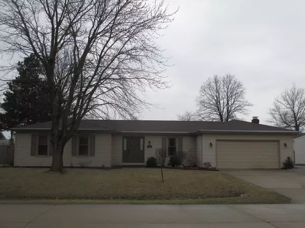 Tuscola, IL 61953,40 N Prairieview Avenue