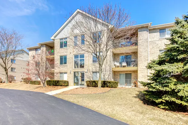 Oak Forest, IL 60452,6820 Ridge Point Drive #3B