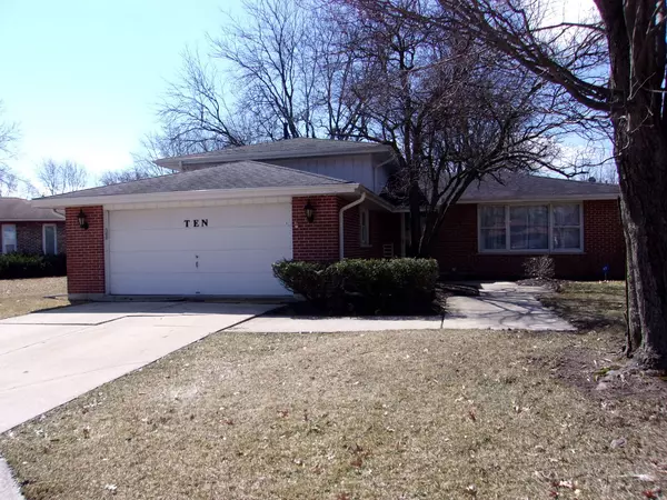 Park Forest, IL 60466,10 Lakewood Court