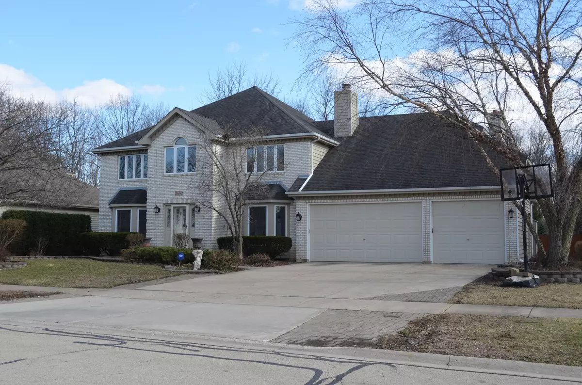 Naperville, IL 60565,2692 Fox River Lane