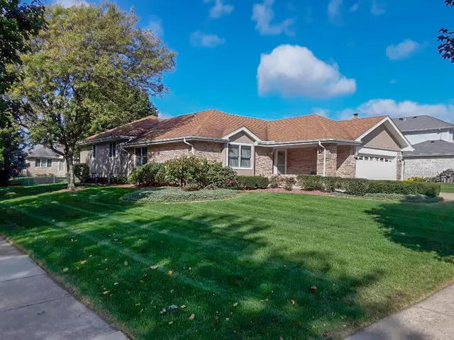 Mokena, IL 60448,18824 Dickens Drive