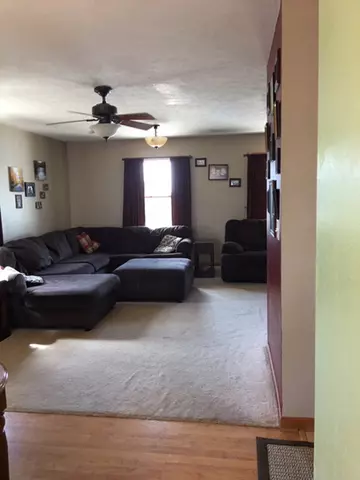 Wenona, IL 61377,4 Ontario Avenue