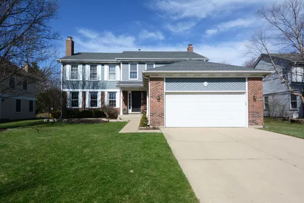 Bloomingdale, IL 60108,351 Orchard Lane