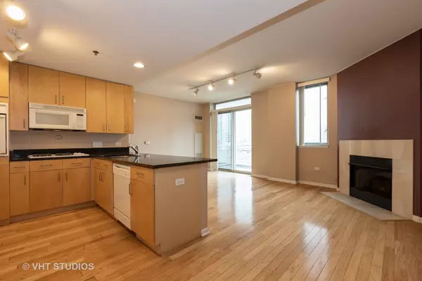 Chicago, IL 60605,1515 S Prairie Avenue #615