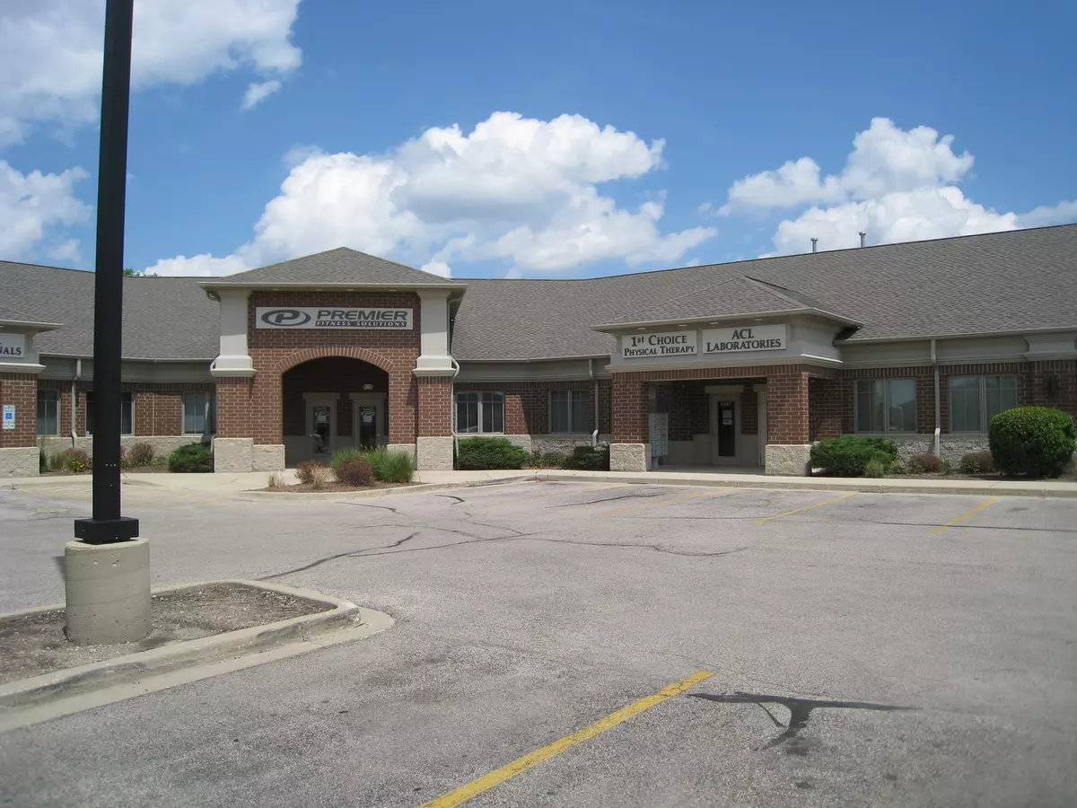 Algonquin, IL 60102,1449 Merchant Drive