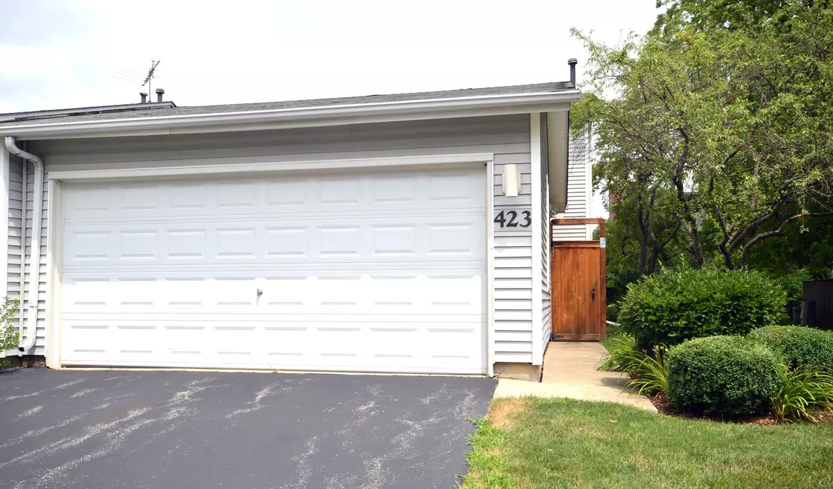 Buffalo Grove, IL 60089,423 Hazelwood Terrace