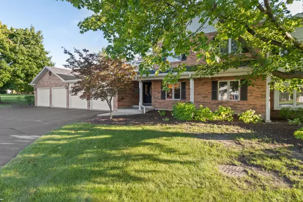 Naperville, IL 60563,628 Dana Court #D