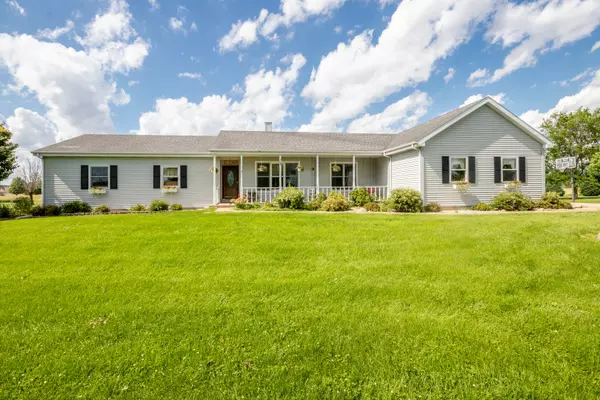 Sheridan, IL 60551,2425 N 42nd Road