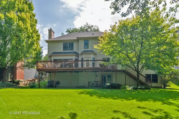 Naperville, IL 60565,925 Spindletree Avenue