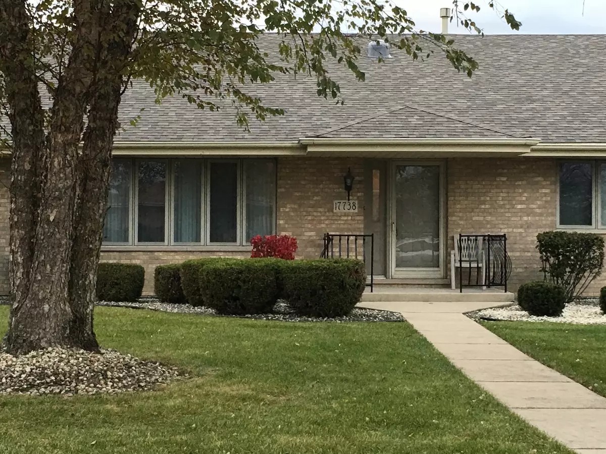 Orland Park, IL 60467,17738 Bos Drive #92