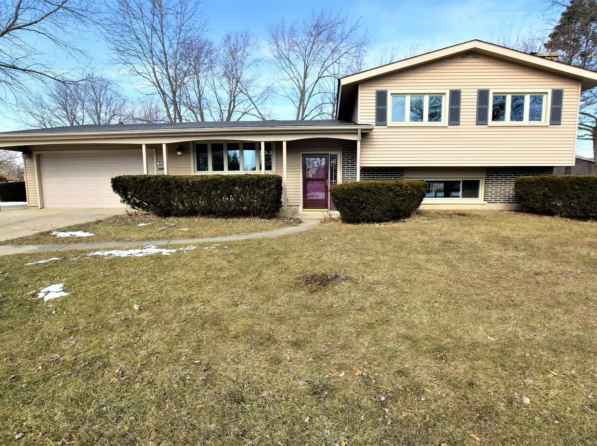 Crystal Lake, IL 60014,760 Lancaster Court