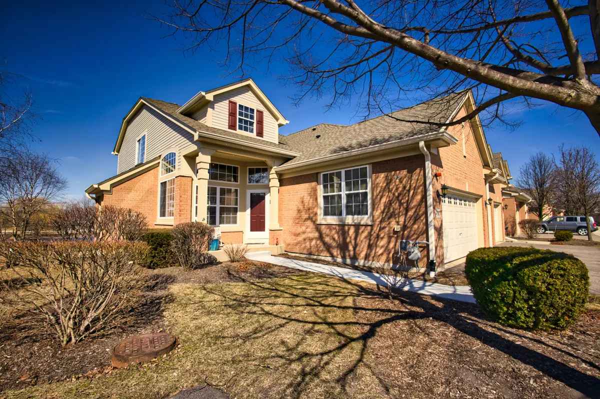 Lake Zurich, IL 60047,950 Orchard Pond Court