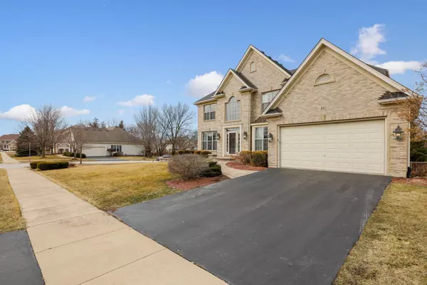 North Aurora, IL 60542,831 Columbia Circle