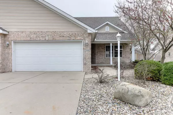 Champaign, IL 61822,2308 Naples Court #2308