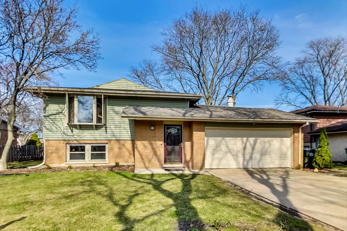 Mount Prospect, IL 60056,1519 N Mura Lane