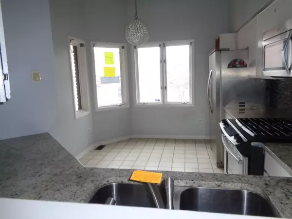 Flossmoor, IL 60422,1120 Driftwood Court