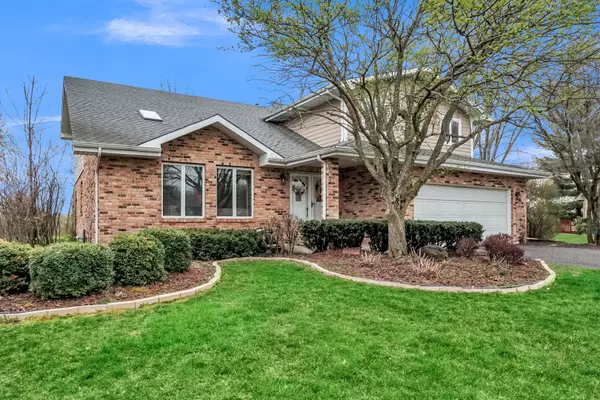 Homer Glen, IL 60491,12715 Oak Valley Trail