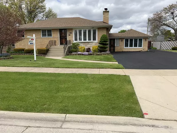 Burbank, IL 60459,7030 W 81st Place