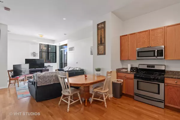 Chicago, IL 60605,1464 S Michigan Avenue #2209