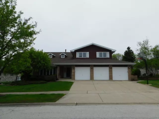 Orland Park, IL 60467,17732 Crestview Drive