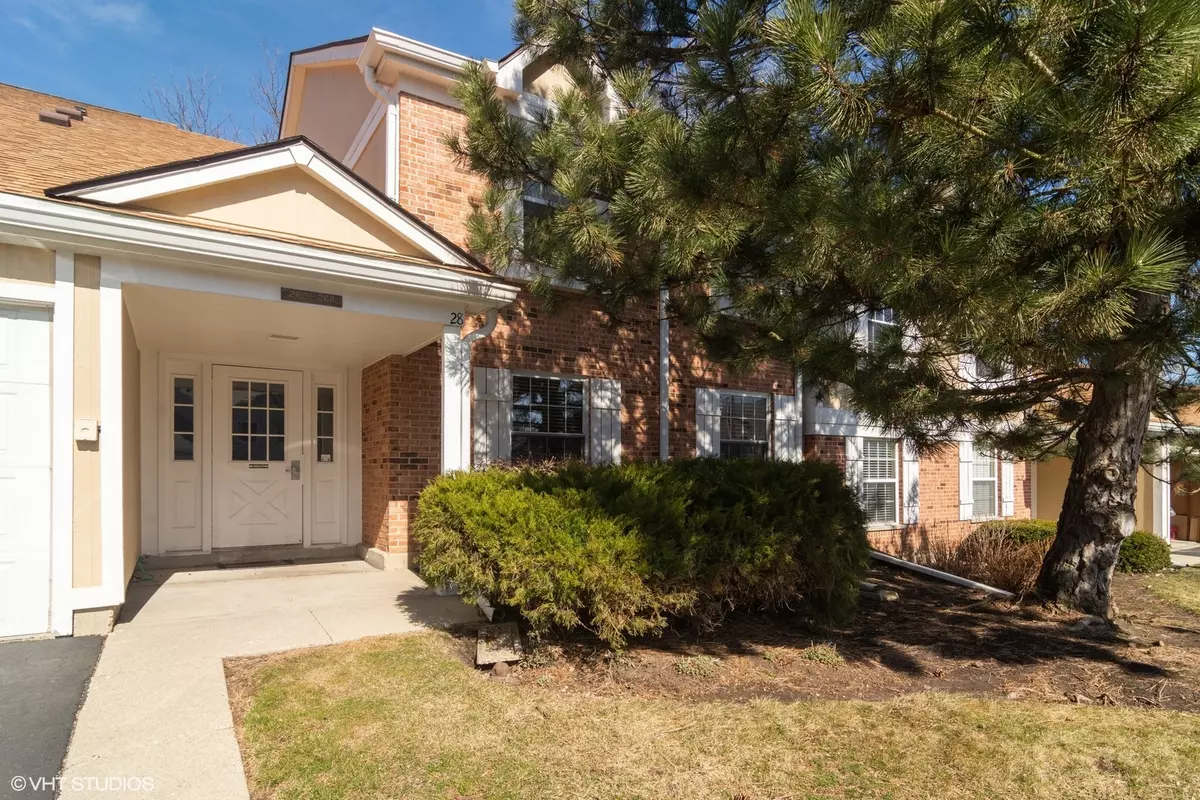 Buffalo Grove, IL 60089,266 Ashland Court #266