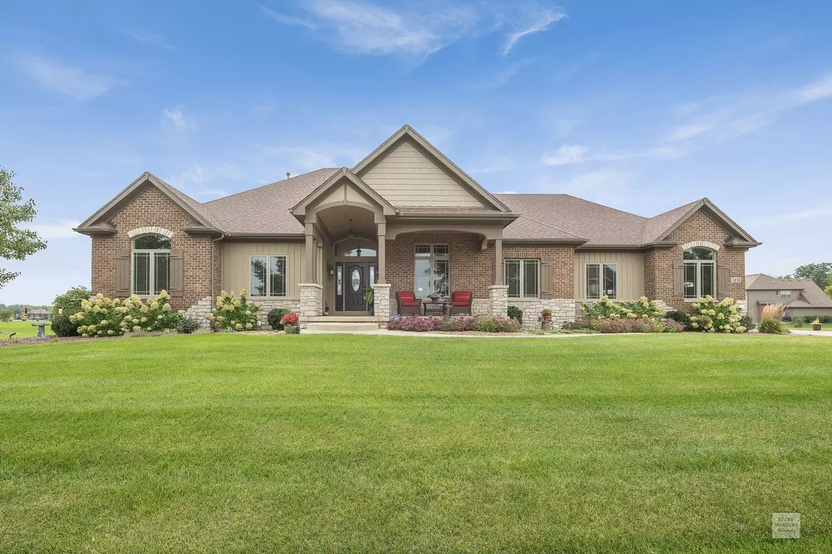 Yorkville, IL 60560,5836 Whitetail Ridge Drive