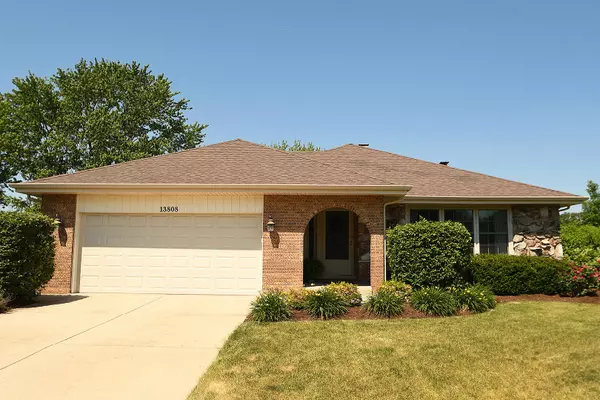 Orland Park, IL 60462,13808 woodridge Lane