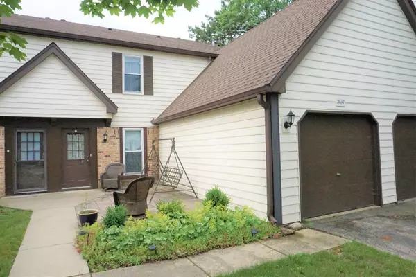 Aurora, IL 60502,2617 Oakshire Court