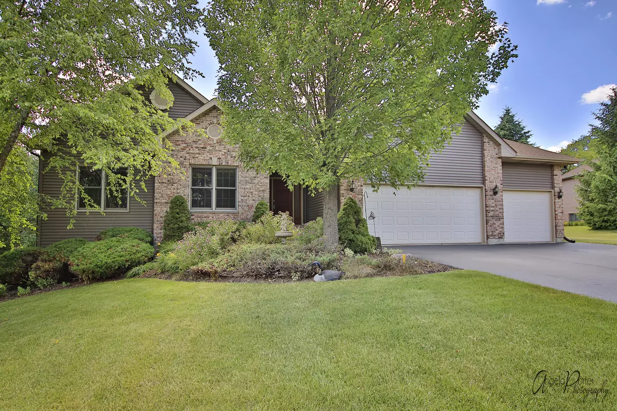 Spring Grove, IL 60081,10803 W Riviera Drive