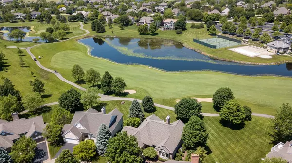 Lake In The Hills, IL 60156,9 Spyglass Court