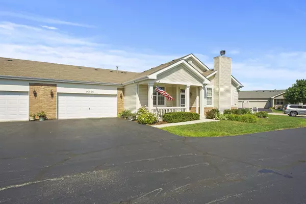 Crest Hill, IL 60403,16460 Crescent Lake Drive